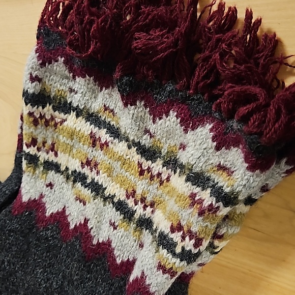 American Eagle limited edition 100% wool scarf - Picture 2 of 3